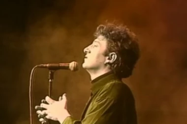 (VIDEO) Da li ste znali da se iza pesme "Tu noć kad si se udavala" krije tragična priča? Evo o čemu se radi!