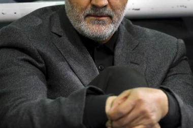 Iranski general kojeg su ubili Amerikanci bio prisutan kad su mudžahedini SEKLI SRBIMA GLAVE!