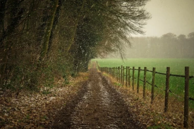 Da li ste čuli za meteorološku pojavu koju narod zove "BABIN JARAC"? Evo šta je zapravo to!