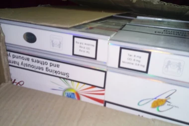 Pala grupa zbog šverca cigareta: Policija zaplenila preko 14.000 paklica