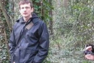 DRAGAN I GOJKO POTEGLI CRNOGORSKU VEZU: Braća Đilas izvlače novac iz Srbije