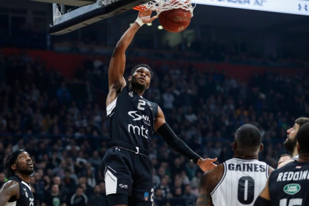 (FOTO) Volden dobija nezapamćene pretnje od Grobara: Bićeš mrtav ako pređeš u Zvezdu!