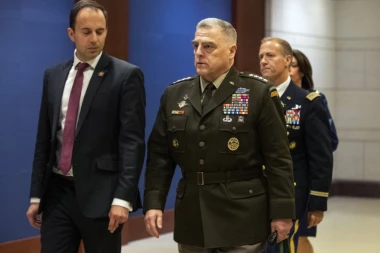 NAČELNIK GENERALŠTABA SAD: Verujem da je napad imao za cilj ubistvo Amerikanaca