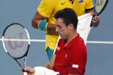 Bautista-Agut "razmontirao" Novakovog mrzitelja za korak do finala sa Srbijom!