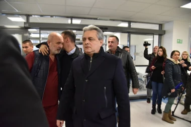 Jevtiću produžen pritvor!  Zbog sumnje za malverzacije i mito, direktor "Infrastruktura železnica" zadržan