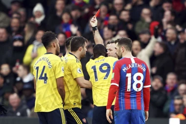 (VIDEO) Krvnički start Obamejanga, remi Arsenala i Kristal Palasa!