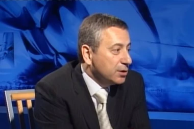 NIKOLA SAMARDŽIĆ OPTUŽIO ALEKSANDRA VUČIĆA DA PODMEĆE POŽARE U CRNOJ GORI!?