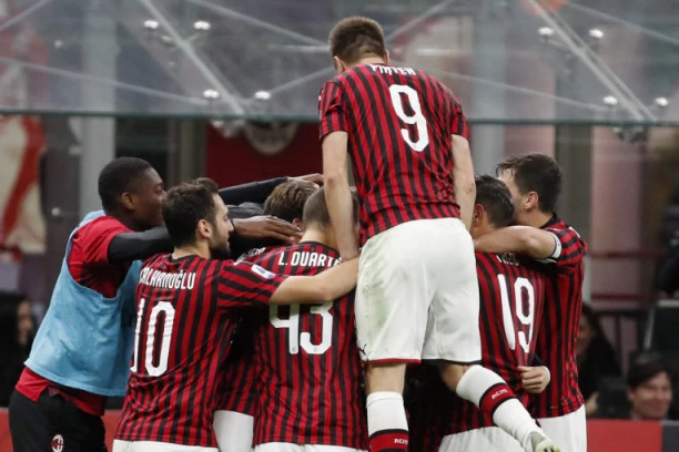 (VIDEO) Milan i Fiorentina u prvenstvu "štucaju", ali u Kupu Italije bez greške!