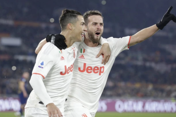 (VIDEO) Bjankoneri pokorili večni grad: Ronaldo i Demiral vratili Juventus na lidersku poziciju u Italiji!