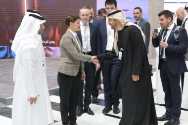 Ana Brnabić na Nedelji održivog razvoja u Abu Dabiju: Susret sa princom Zajedom potvrda odličnih odnosa Srbije i UAE