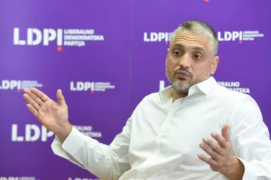 REPUBLIKA SAZNAJE: Izdat nalog za privođenje Čedomira Jovanovića, lider LDP mora da uradi jednu stvar da bi pomogao sebi!