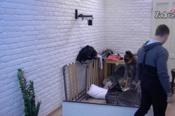 (VIDEO) Želim intimu, moramo da spojimo krevete: Miljana odmah počela da obrađuje Orozovića da spavaju zajedno!