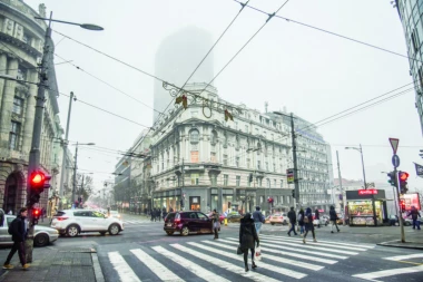 OD SUTRA SE LAKŠE DIŠE: Ohrabrujuće prognoze meteorologa, VETAR rasteruje maglu