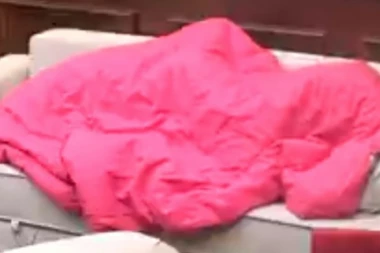 (VIDEO 18+) Odmah u Ginisovu knjigu rekorda: Filip i Nataša imali žestoki se*s PET PUTA!