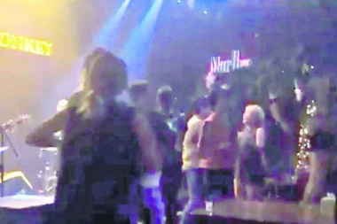 NASTAVILI TRADICIJU! Slavila se srpska Nova godina uz vatromet i u Džakarti