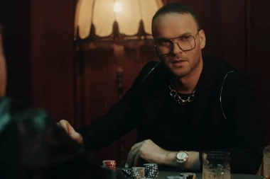 (VIDEO) NEOČEKIVAN GEST! Pesma kao kazna ili dar?!