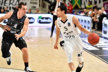 Crno-bela sila raznela Trento: Moćni Partizan pokorio Italiju!