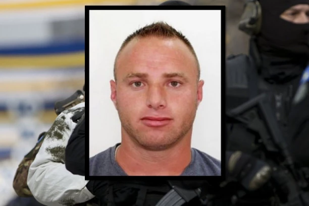 (FOTO) Kosovska policija traži zločinca: Albanac silovao i zlostavljao maloletnice u Glogovcu!