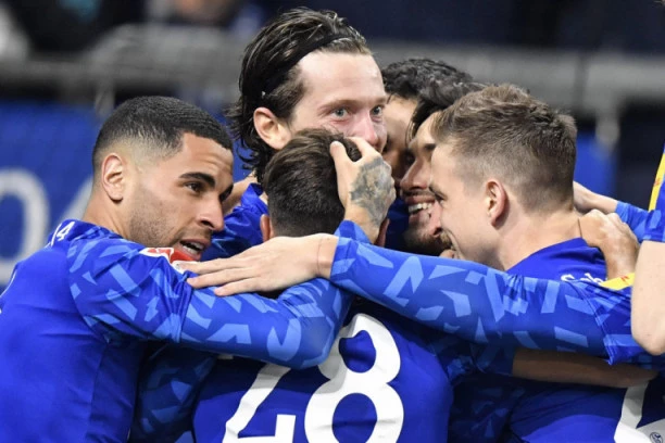 Korona uništila planove Šalkea, nemački klub prelazi na opciju 'B'