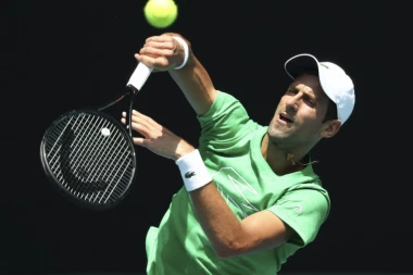 Novak će u odbranu titule sa džojstikom u ruci!