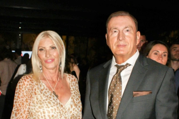 UHODILA SAM MUŽA PO BIRTIJAMA KAKO BIH GA NAVATALA SA LJUBAVNICOM! Cakana priznala kakve je sve scene pravila suprugu: Stavljala sam PERIKU da me ne prepozna!