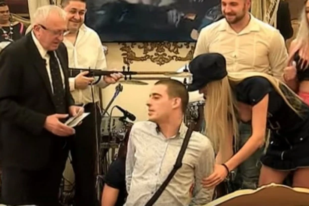 SRAMOTA ovo dedi da kaže! Uroš ZGRANUO Srbiju komunikacijom sa EROM!