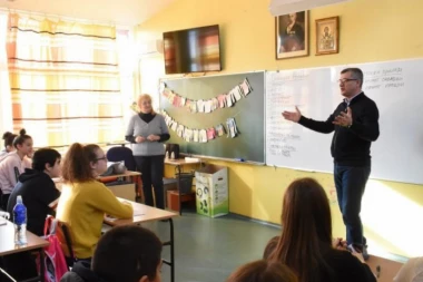 Đacima danas prva radna subota na RTS 3