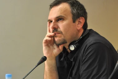 Saša Ilić dobitnik NIN-ove nagrade za roman godine!