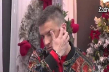 (VIDEO) David najstrašnije opleo po bratu: Dejan je prestao da jede svinjetinu zbog Dalile, a sestri je rekao da je pi*ka veternička!