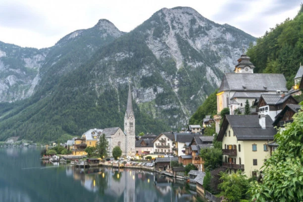 DUPLO NIŽE CENE, LEPŠE VREME, MOŽETE I DA SE OKUPATE: Ovo je PET najboljih jesenjih destinacija iz Srbije! Provod je ZAGARANTOVAN