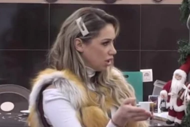 (VIDEO) Iva spopadala Soraju porukama! Molila je da se približi Koraćevoj, a sada je bacila oko na Davida!