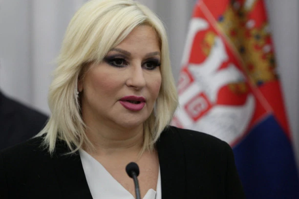 Mihajlovićeva prokomentarisla SRAMNU karikaturu u NIN-u: Neprimereno, uvredljivo i poražavajuće za celo društvo