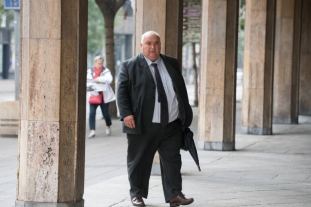 KOMLENSKI BRUTALNO ODGOVORIO STEFANOVIĆU: Dovoljno je pročitati Vikiliks depeše i videti kako je preklinjao SAD da priznanje Kosova odlože za posle izbora!