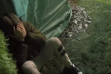 (VIDEO) Dosta mu je Dragane Mitar: Edo se sakrio od svih i plakao kao kiša!