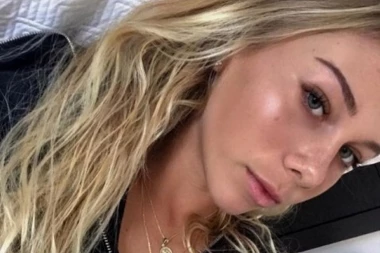 (FOTO) Jeste li videli partnerku Kirjosa? Blesavi Australijanac pao u drugi plan, muškarcima je ponovo tenis omiljeni sport!