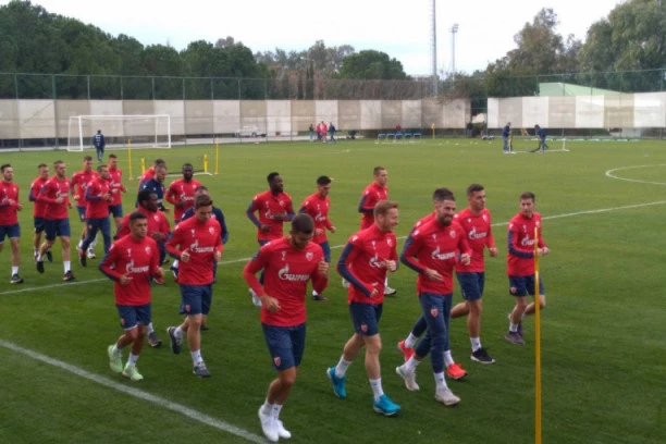 (FOTO,VIDEO) Stanković vodi drugačije trening od Milojevića, naporan rad u Beleku se nastavlja!