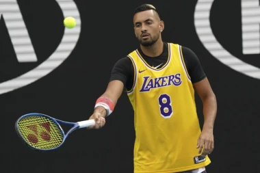 (FOTO) Posvećene NBA legendama: Nik Kirjos ima nove tetovaže, i izgledaju zaista MOĆNO!