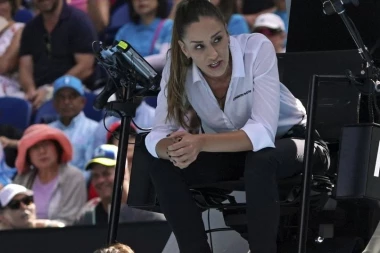 Srpkinja postidela Federera: Marijanu Veljović ne zanima što je ispred nje rekorder po Gren slem titulama, pravila se poštuju!