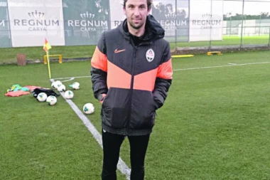 Brzi testovi za koronu stigli u Ukrajinu, prvi ih isprobao legendarni Hrvat!