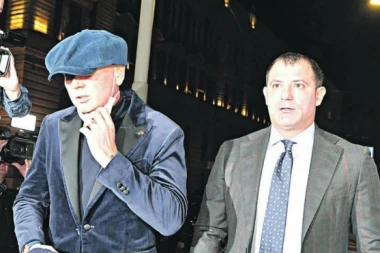 ITALIJA BRUJI: VELIKAN bira između Mihe i Dekija! Zvezda ili Bolonja OSTAJU BEZ TRENERA?