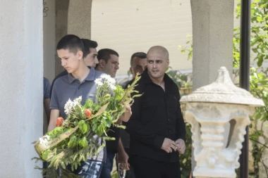 DRAMA! SINANOV SIN RAZBIO NANOGICU: Rašid Sakić pobegao iz kućnog pritvora!