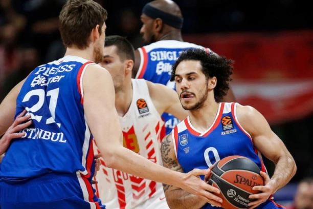 SRBI JAČI OD AMERIKANACA: Izabrana druga petorka Evrolige