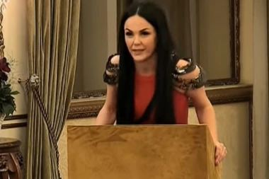 "Mariću, polomiću ti noge i ruke": Ovo su preteće poruke Mariću zbog kojih je Slađa završila u zatvoru!