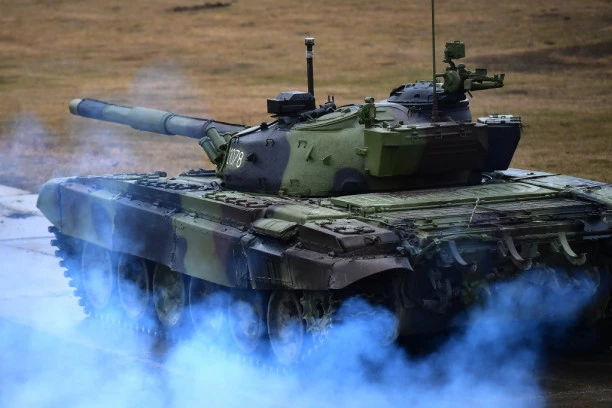 OGLASILO SE MINISTARSTVO ODBRANE POVODOM UNIŠTENJA TENKOVA: Javnost treba da zna istinu!