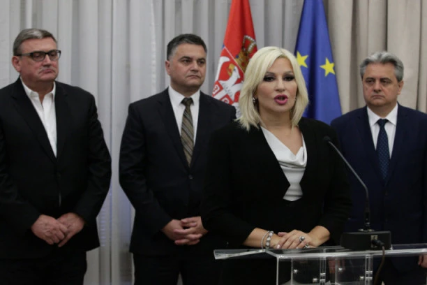 Zorana pada na POLEDICI! Škljocnule lisice na rukama još jednom bliskom saradniku ministarke