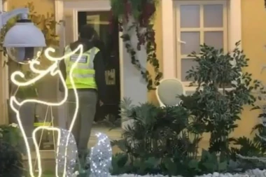 (VIDEO) SKANDAL u Željkovom apartmanu! Kulićke se žestoko svađale a onda je Marija zaurlala: Šta si pričala ženi na telefon?!