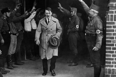 HITLER JE BIO JEVREJIN: Najluđe teorije o vođi nacističke Nemačke u koje veruju milioni