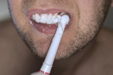 ISPIRATE USTA POSLE PRANJA ZUBA? To je velika greška, a ima još mnogo stvari koje pogrešno radimo!