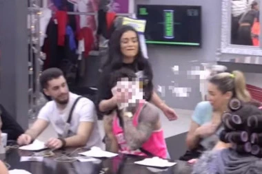 (VIDEO) Odvalila ga tanjirom preko face: Nataša Radan polomila nos Filipu Đukiću?!