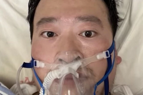 KINESKI DOKTOR IZ VUHANA IPAK NIJE UMRO? "Global tajms" demantovao vest o smrti čoveka koji je prvi upozorio na koronavirus!